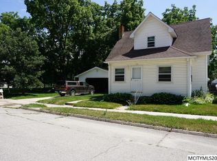 625 1st St SE, Mason City, IA 50401