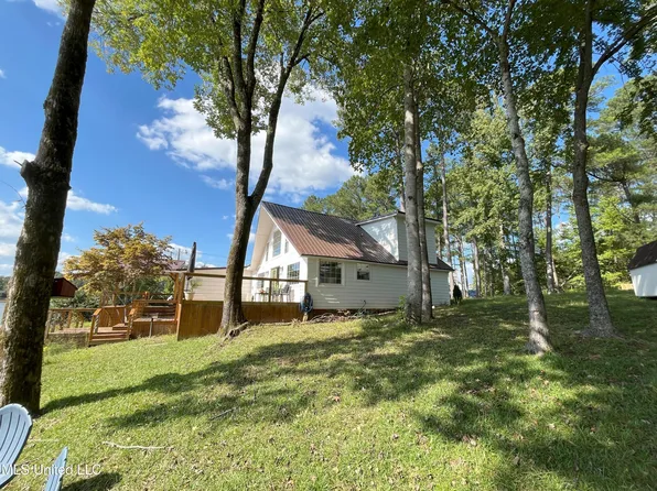 111 County Road 424d, Ripley, MS 38663