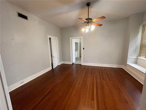 5th image of 2406 Broadway St