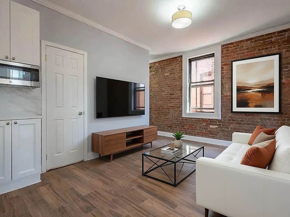 1st image of 34 1/2 Saint Marks Pl APT 11