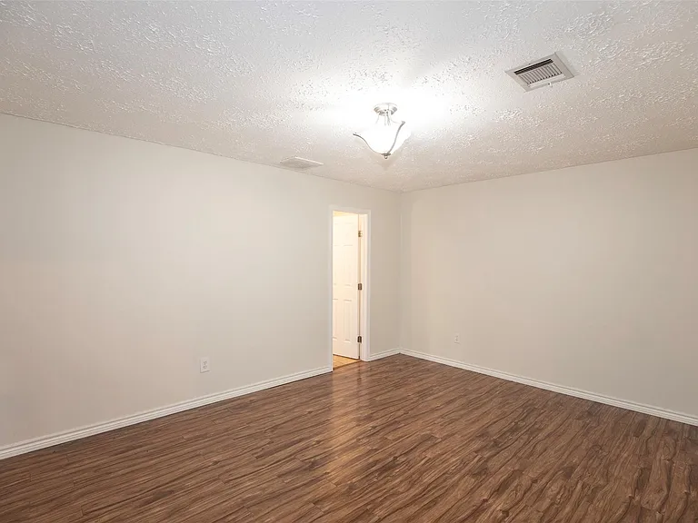 10514 Sagemeadow Ct — Photo 21