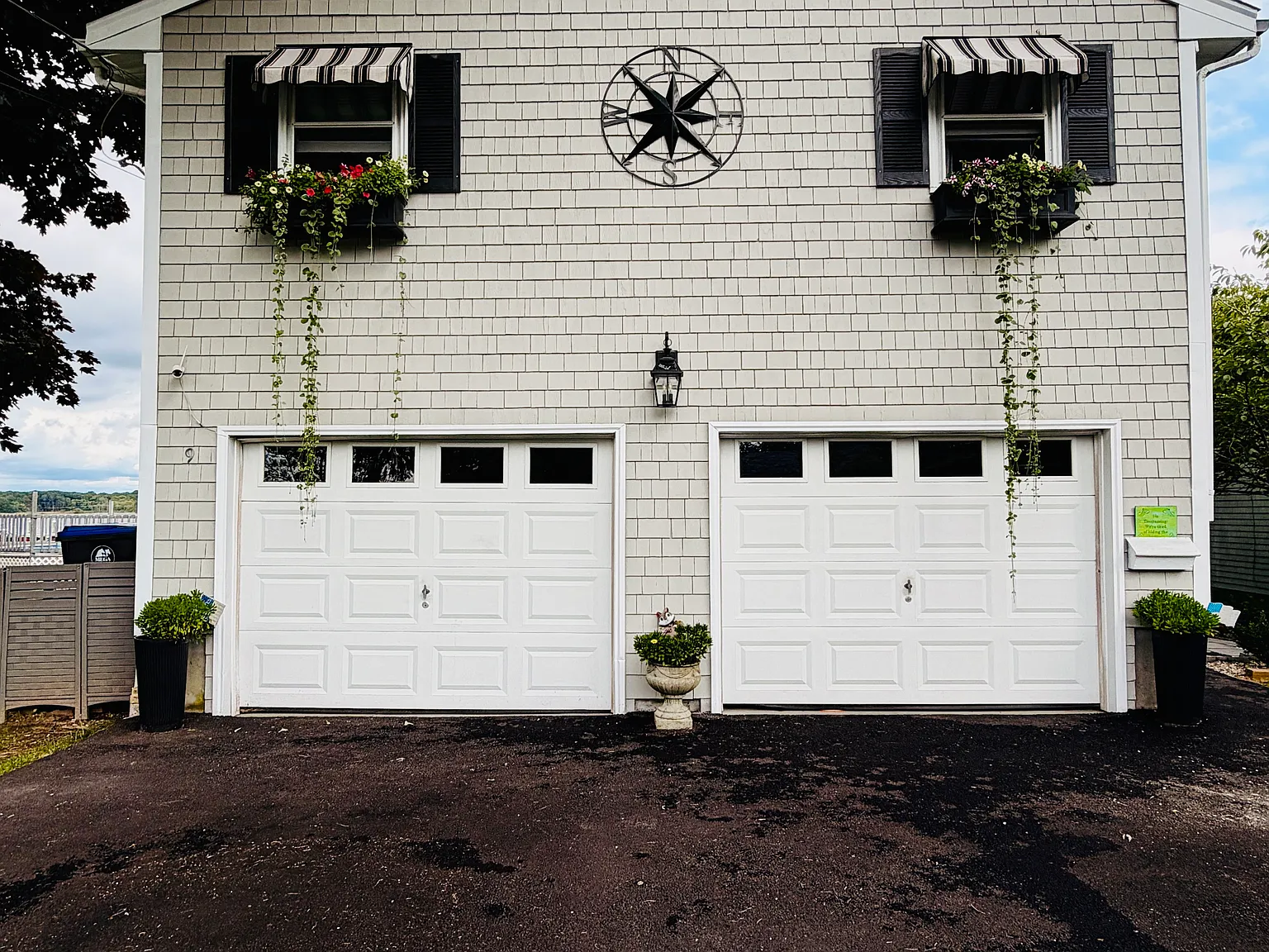 4 bed, 2200 sqft, $3,500 — Photo 1