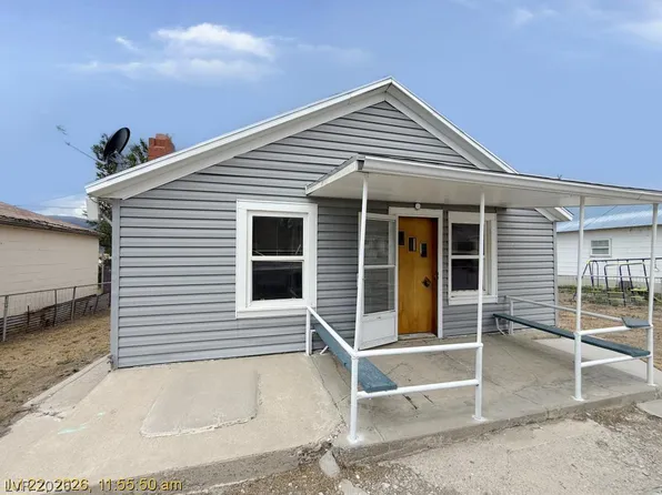 36 6th St, Mc Gill, NV 89318