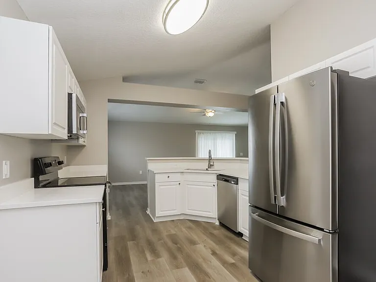 6922 Waterbrook Ct — Photo 6