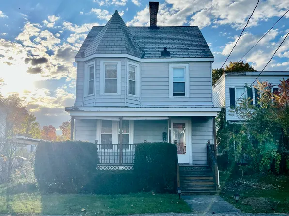 113 S 3rd Avenue, Mechanicville, NY 12118