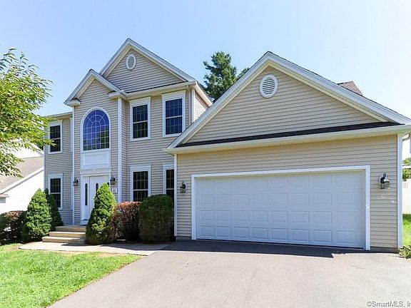 2nd image of 23 Cyr Dr