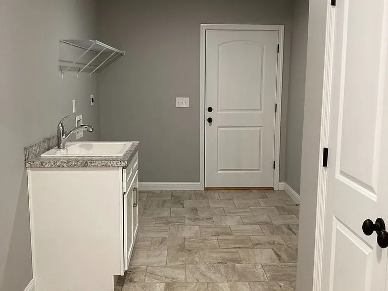 116B Legacy Ct — Photo 5