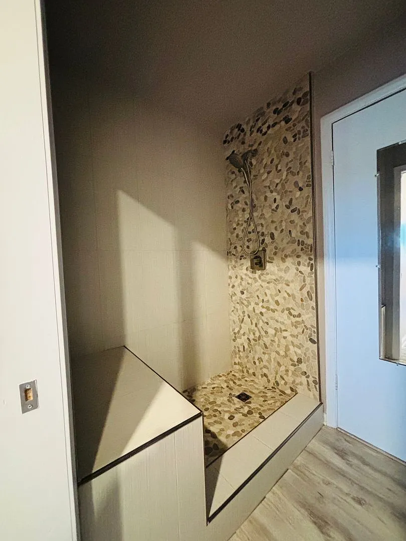 4 Bedroom, 3.5 Bath Townhouse Currently — Photo 3