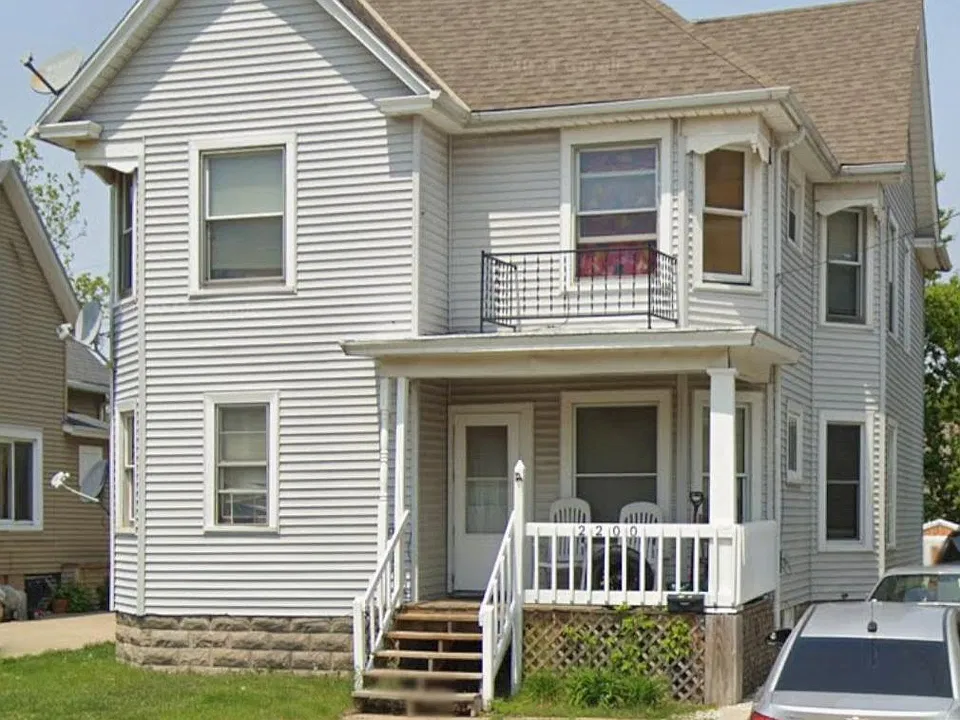 2200 Harriet St #2200