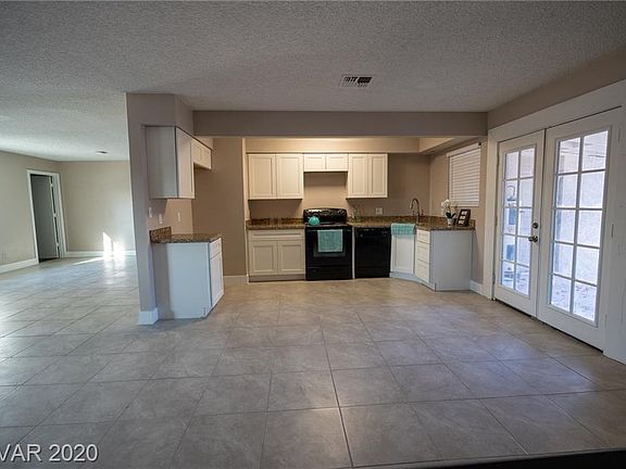 5th image of 1405 Culley St