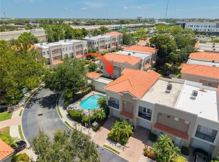 10015 6th St N, Saint Petersburg, FL 33702