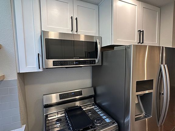 2nd image of 8667 Mariners Dr APT 27