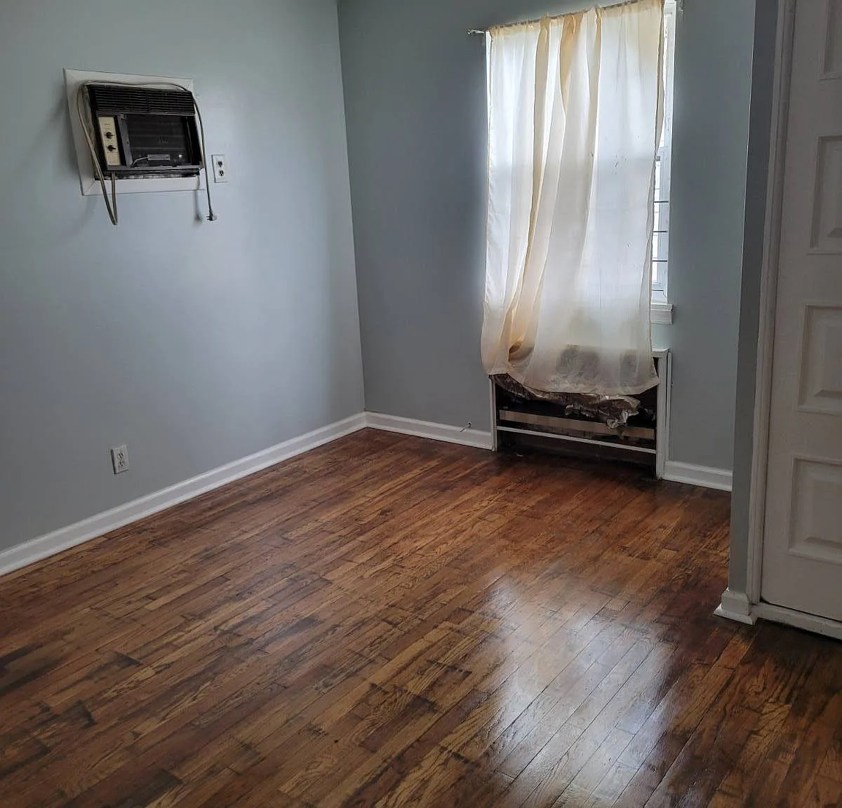 Studio, 1.0 bath, $3,500 — Photo 2