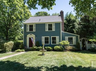 20 Dickinson Rd, Darien, CT 06820