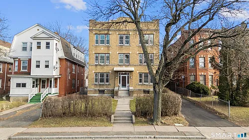 364 Woodland St Photo 1