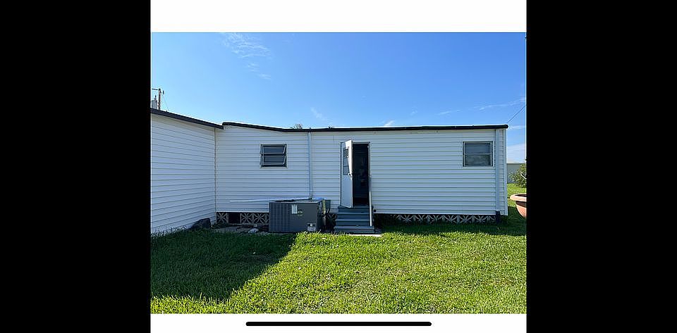 2nd image of 153 Sun Cir