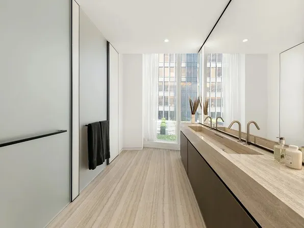 100 East 53rd Street image 5 of 16