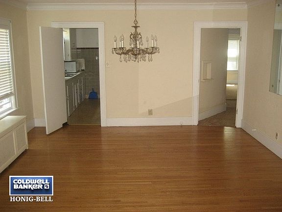 5th image of 804 Sherwood Pl