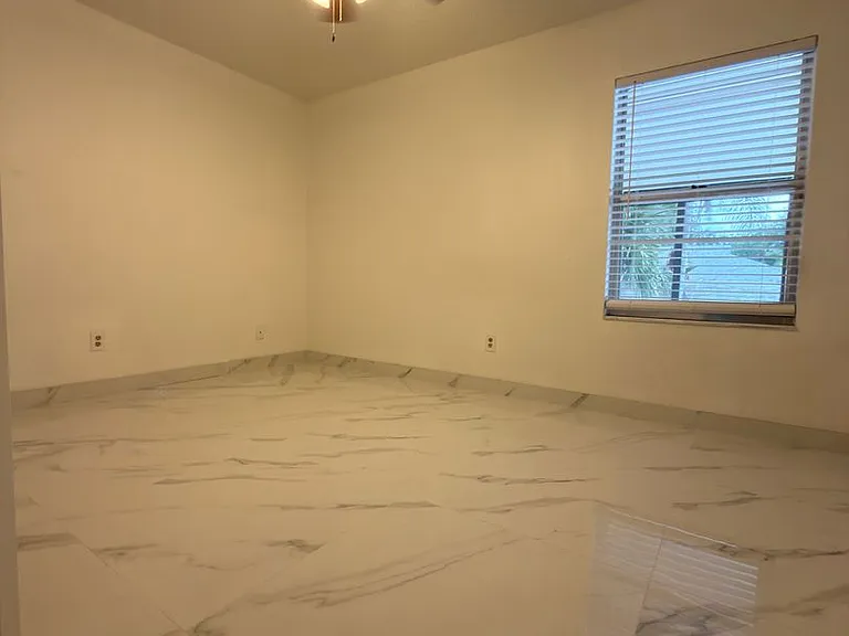 9142 Sabal Palm Cir — Photo 12