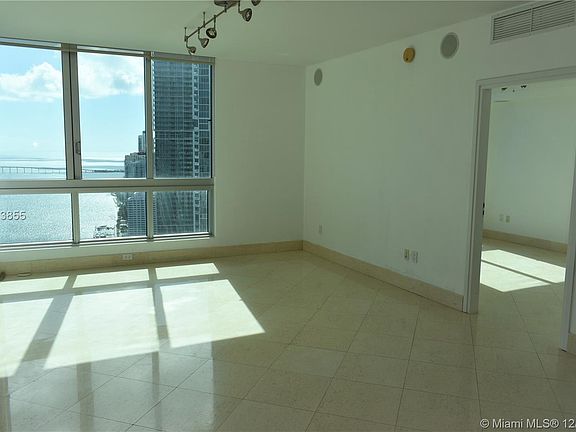 5th image of 300 S Biscayne Blvd #T-3606