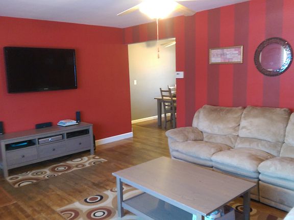 3rd image of 3348 Harry Lee Ln