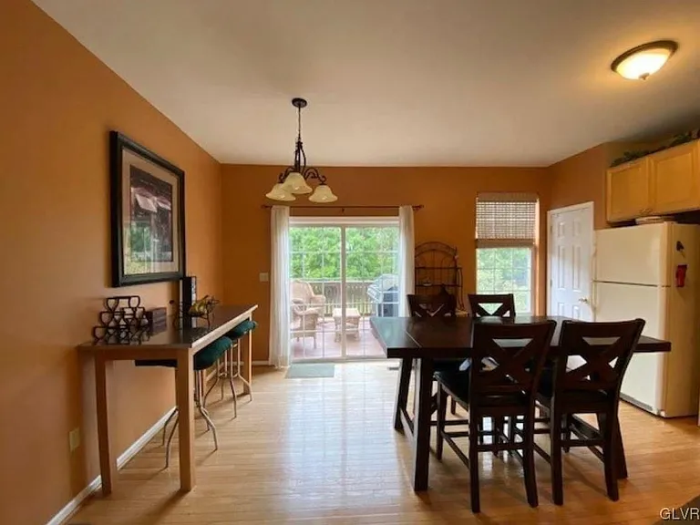 5607 Spring Ridge Dr W — Photo 9