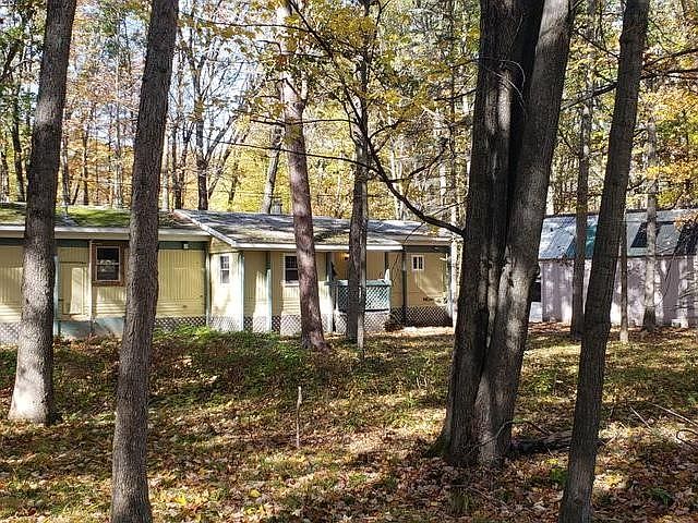 1st image of 3069 Niemi St