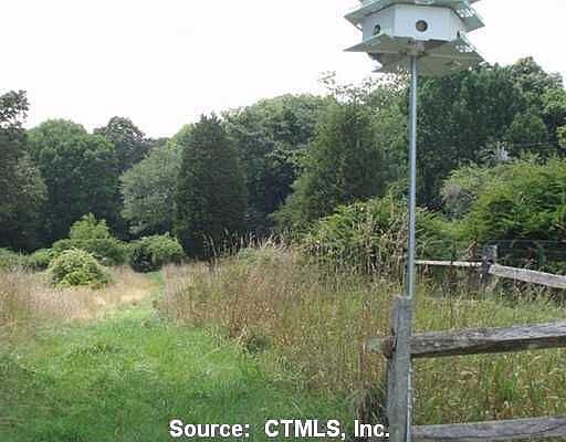 2nd image of 12R Gallup Ln