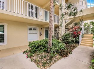 15505 Cedarwood Ln APT 204, Naples, FL 34110