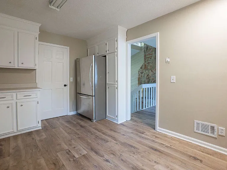 26 Bedford Ct — Photo 17