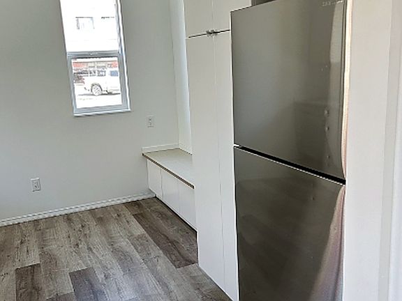 3rd image of 11358 53rd St NW Basement 11358