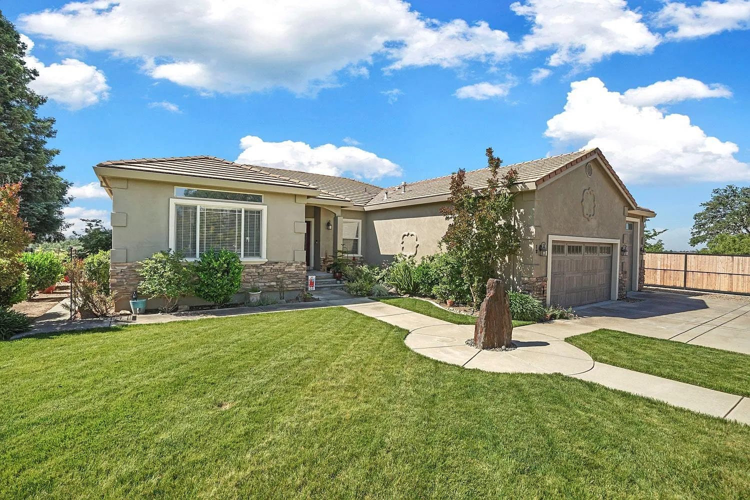 12 Chukar Dr photo 1