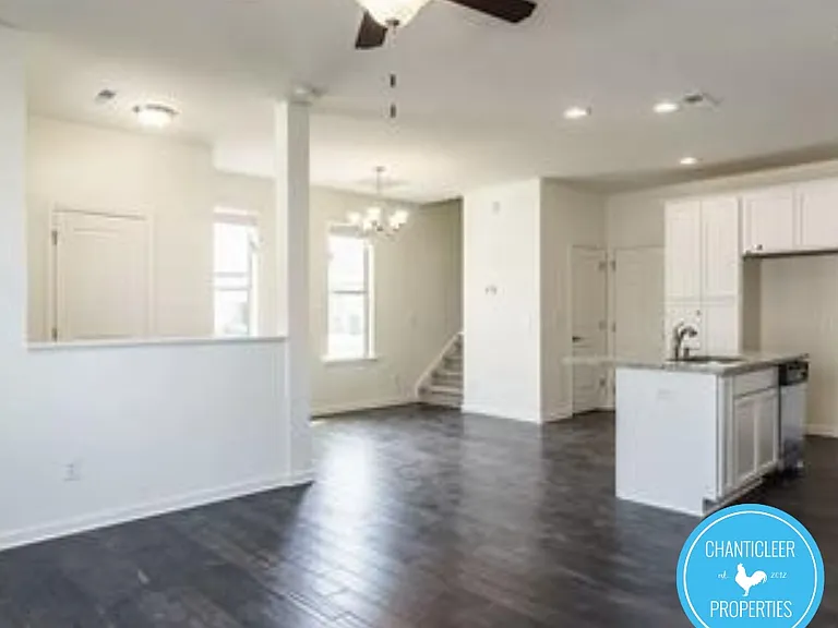 5830 Crestlawn Ct #1 — Photo 6