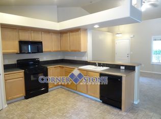 3258 W Salmon Crk, Meridian, ID 83642