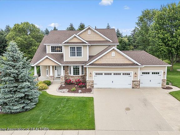 2nd image of 12855 Chartreuse Dr