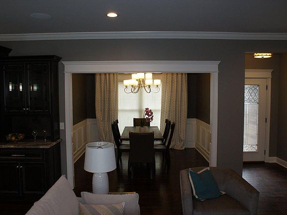 4th image of 514 McCoy Place Dr