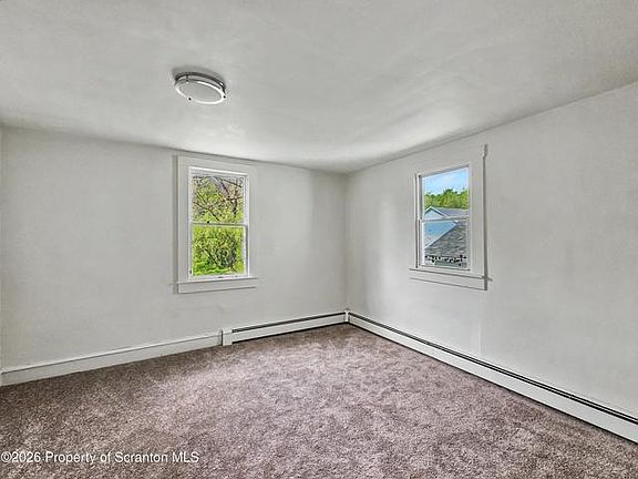 3rd image of 949 Carmalt St