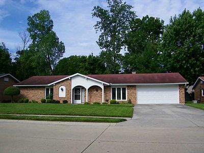 704 Woodview Dr, Coldwater, OH, 45828