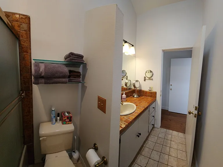 270 E Foothill Blvd — Photo 16