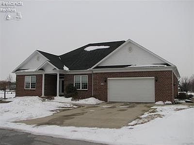 1st image of 2113 Pinehurst Trl