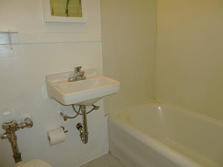 5th image of 1235 E 14th Ave #D
