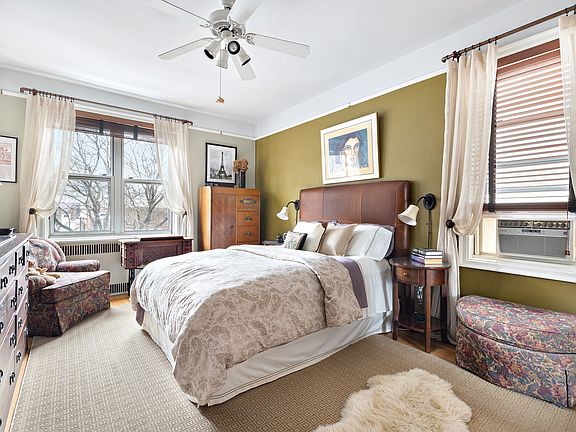 5th image of 91 Payson Ave APT 3E
