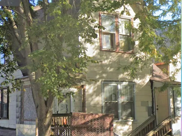 2806 E 93rd St, Chicago, IL 60617