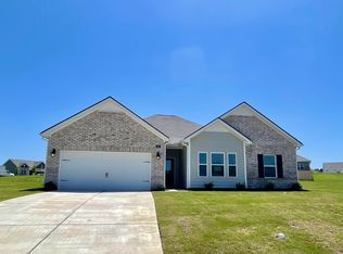 515 Riverdale Dr, Oakland, TN 38060