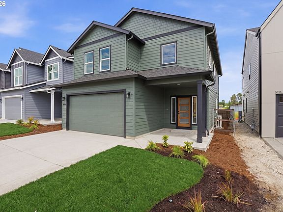 3rd image of 900 SE 34th Cir