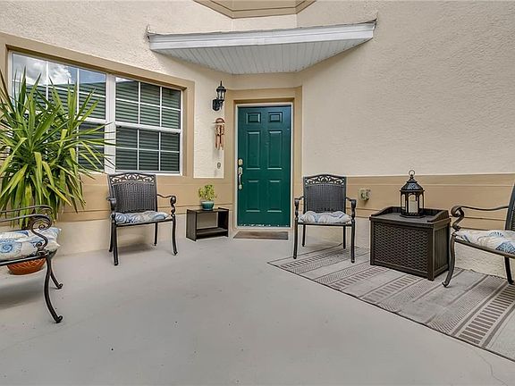 3rd image of 13340 Fountainbleu Dr