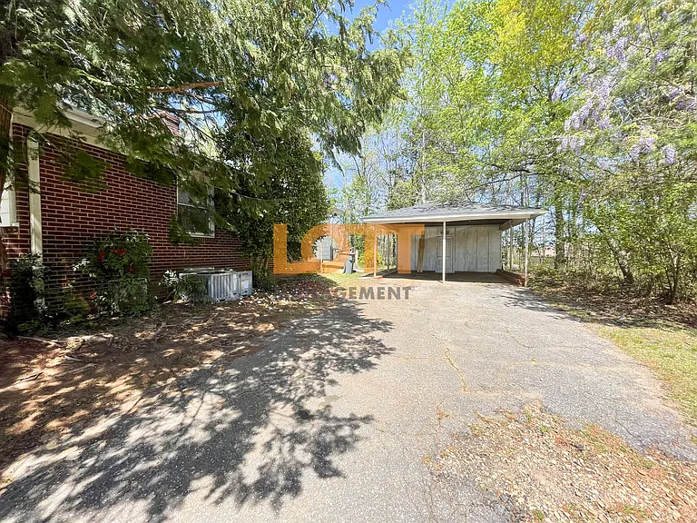 216 Mountain View Cir — Photo 16