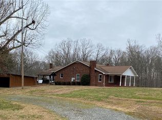 170 Clay Floyd Dr, Lexington, NC 27292