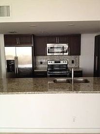 4th image of 1717 N Bayshore Dr #A-4247