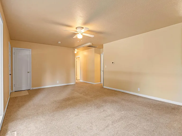 7505 SW Alden St — Photo 7